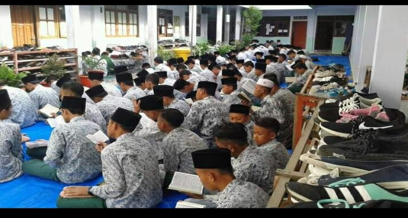 Awali Kegiatan Belajar Mengajar dengan Baca Qur'an