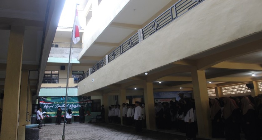 MA Darul Falah Cukir Jombang Gelar Upacara Peringatan Hari Santri Nasional 2023
