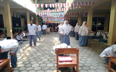 RANGKAIAN KEGIATAN PERINGATAN HUT RI KE 78 DI MA DARUL FALAH CUKIR BERLANGSUNG MERIAH