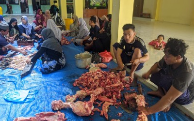 Idul Adha 2023, MA Darul Falah Cukir Tebar Kebaikan Dengan Bagi-Bagi daging Kurban Qurban 1 Ekor Sapi dan 2 ekor kambing