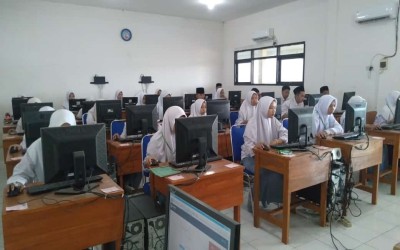 Pelaksanaan ANBK di MA Darul Falah Cukir Lancar dan Sukses